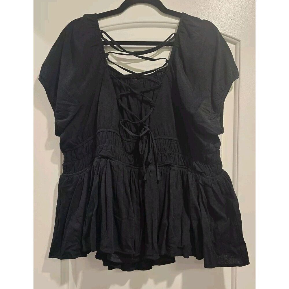 TORRID NWT Black Washable Crinkle Gauze Criss Cross Back Lace Up Top Size 2 (2X) - Picture 4 of 8